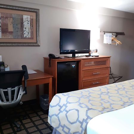 Baymont By Wyndham Rochester Mayo Clinic Area Eksteriør billede