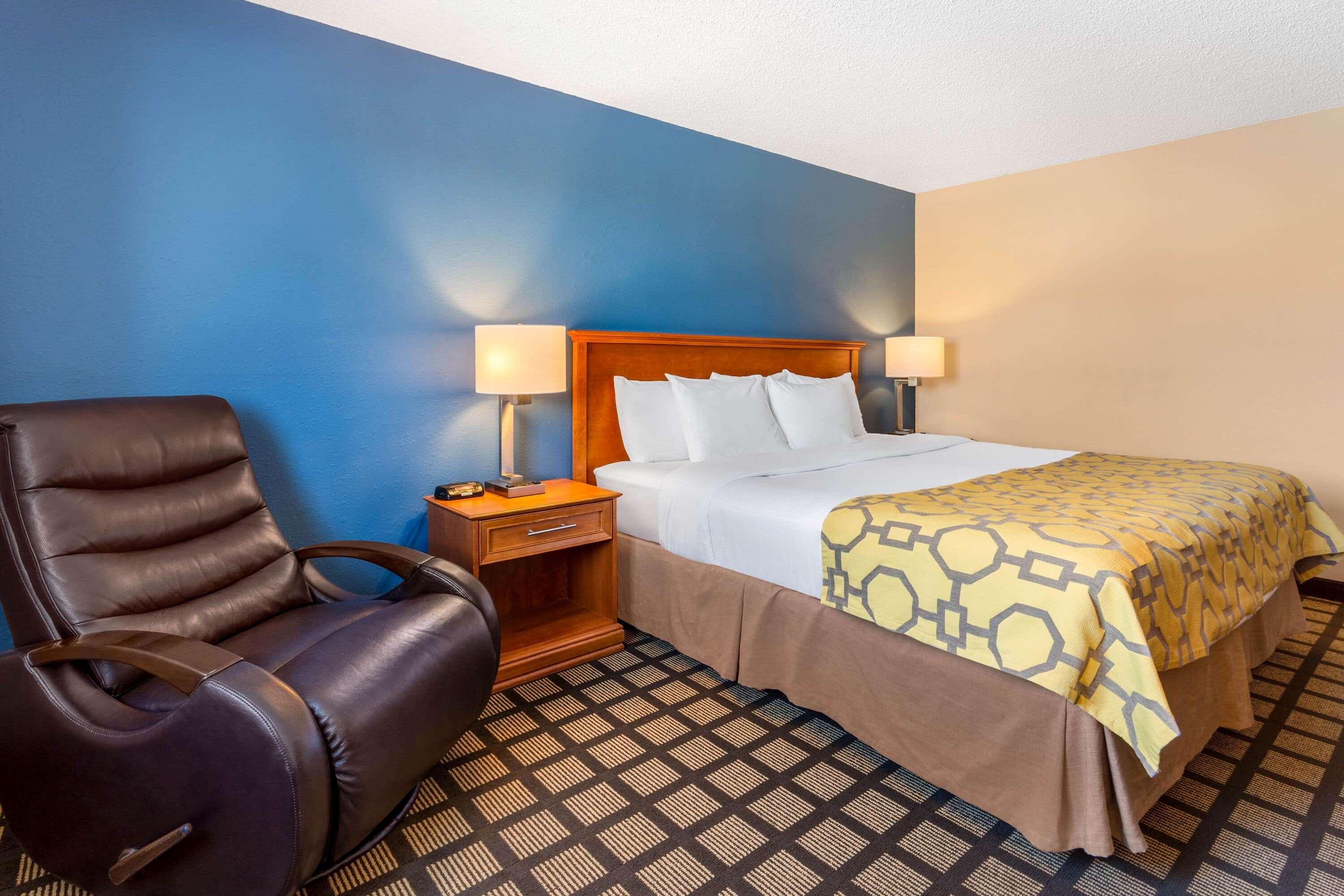 Baymont By Wyndham Rochester Mayo Clinic Area Eksteriør billede