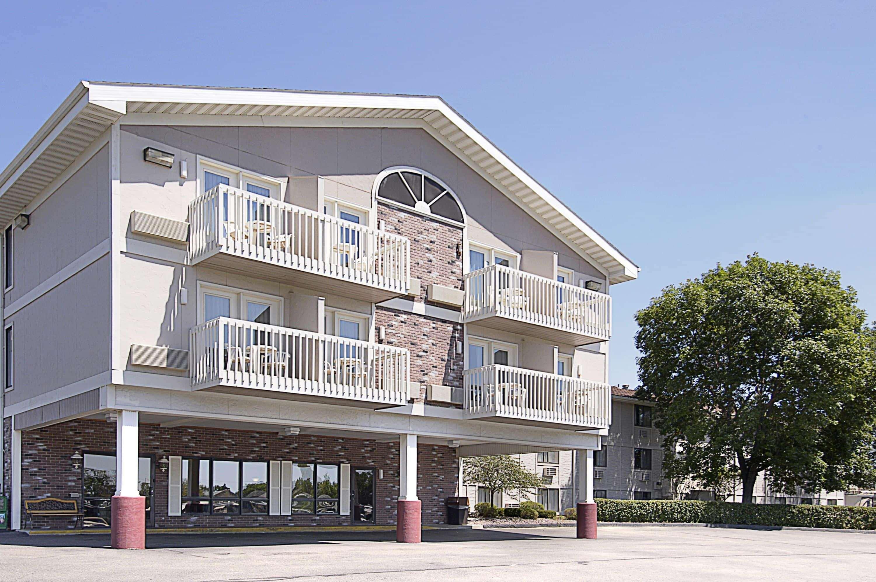 Baymont By Wyndham Rochester Mayo Clinic Area Eksteriør billede